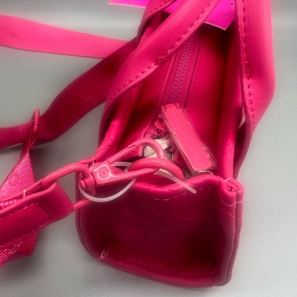 Betsey Johnson XORAINQ mini tote purse - Picture 7 of 10